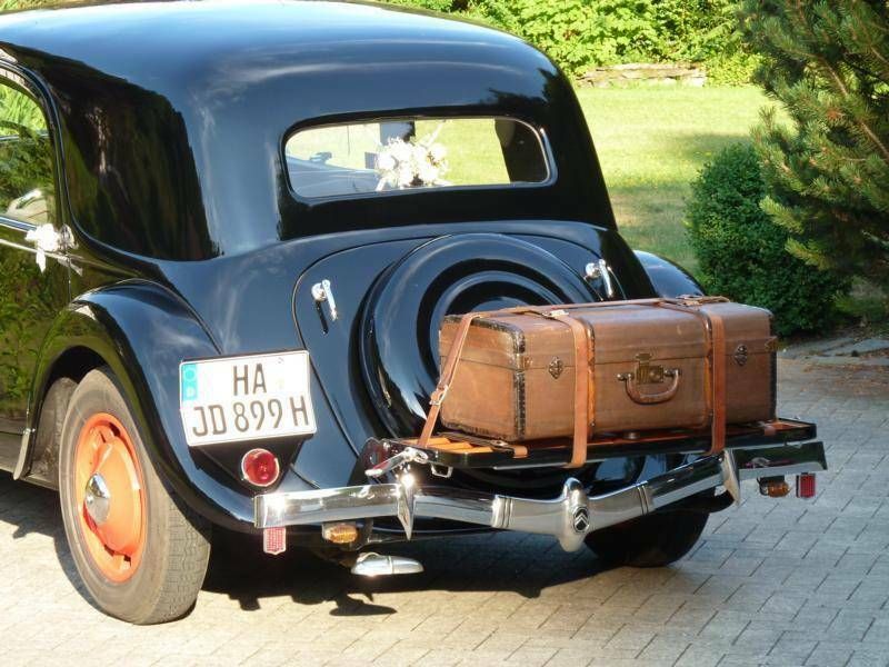 Oldtimer „Amelie“ mit Chauffeur - Das Hochzeitsauto Citroen 11CV in Hagen