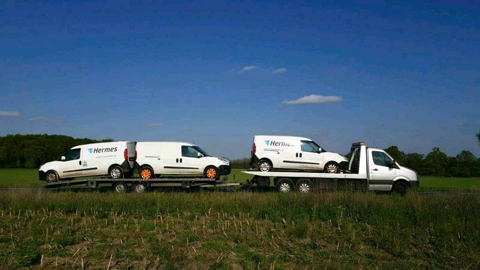 Transport, Bagger, Radlader, Bauwagen in Berlin