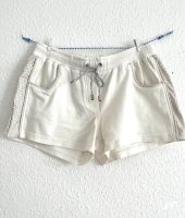 Miss Grant edle Shorts Sweathose kurz  Gr. 164/170 Hessen - Hochheim am Main Vorschau