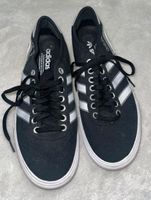 Adidas Sneakers Neu!! UNGETRAGEN! Nordrhein-Westfalen - Bergisch Gladbach Vorschau