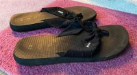 Schöne FlipFlops in schwarz von Esprit Gr 36 Niedersachsen - Rinteln Vorschau