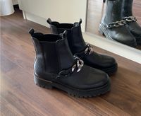 Tamaris Chelsea Boots / Stiefeletten Schwarz Gr. 38 München - Thalk.Obersendl.-Forsten-Fürstenr.-Solln Vorschau