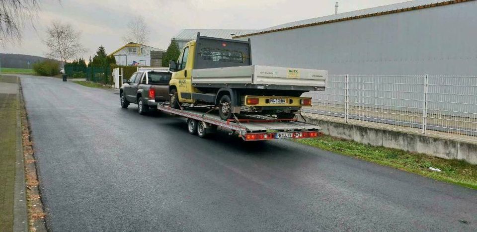 KFZ PKW/LKW Überführung, Autotransport, Abschleppwagen in Menden