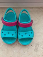 Crocs Sandalen C 6 Gr 22/23 Blau pink Düsseldorf - Benrath Vorschau