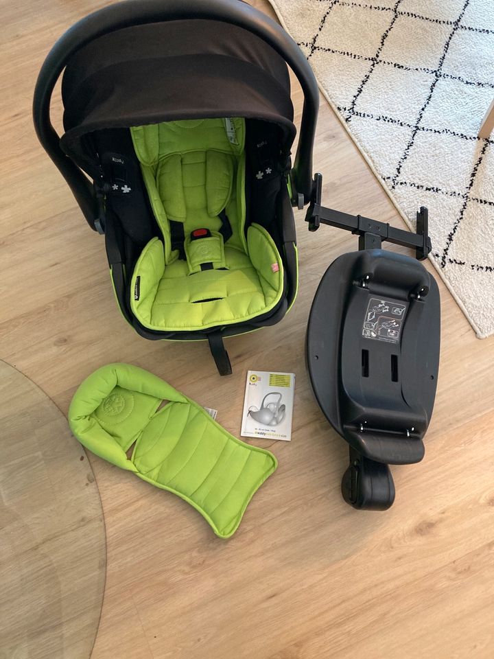 Babyschale/ Kindersitz kiddyevo-luna i-size mit Isofix in Holzwickede