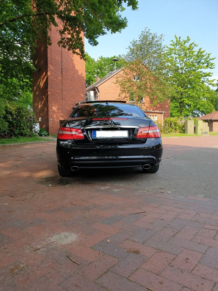 Mercedes-Benz E350 Coupé in Zeven