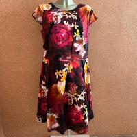 Christian Berg Woman Selection Kleid mit floralem Muster Gr.44 Nordrhein-Westfalen - Korschenbroich Vorschau