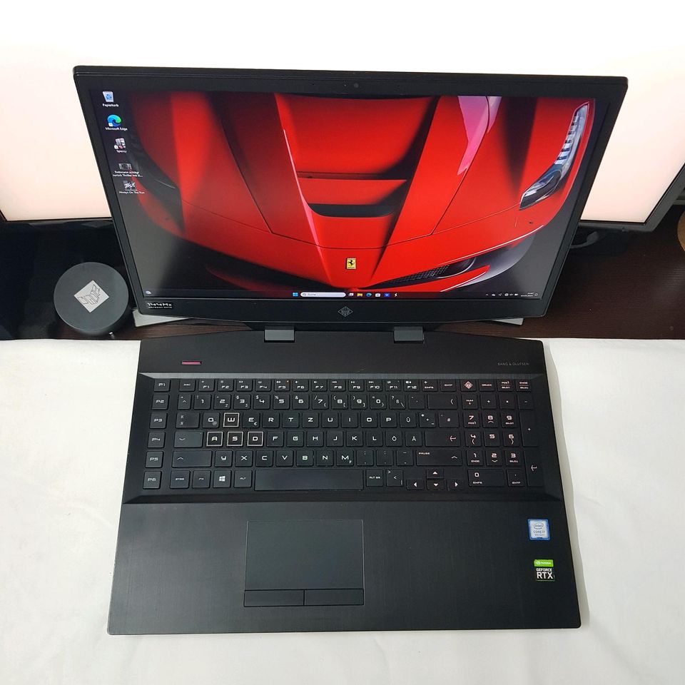 Laptop hp OMEN AX200NGW. RTX 2080/intel i7/16GB/1.5TB SSD/144Hz in Düsseldorf