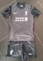 FC Liverpool Trikot Torwart mit Hose Nike Größe 134/140 Bayern - Grettstadt Vorschau