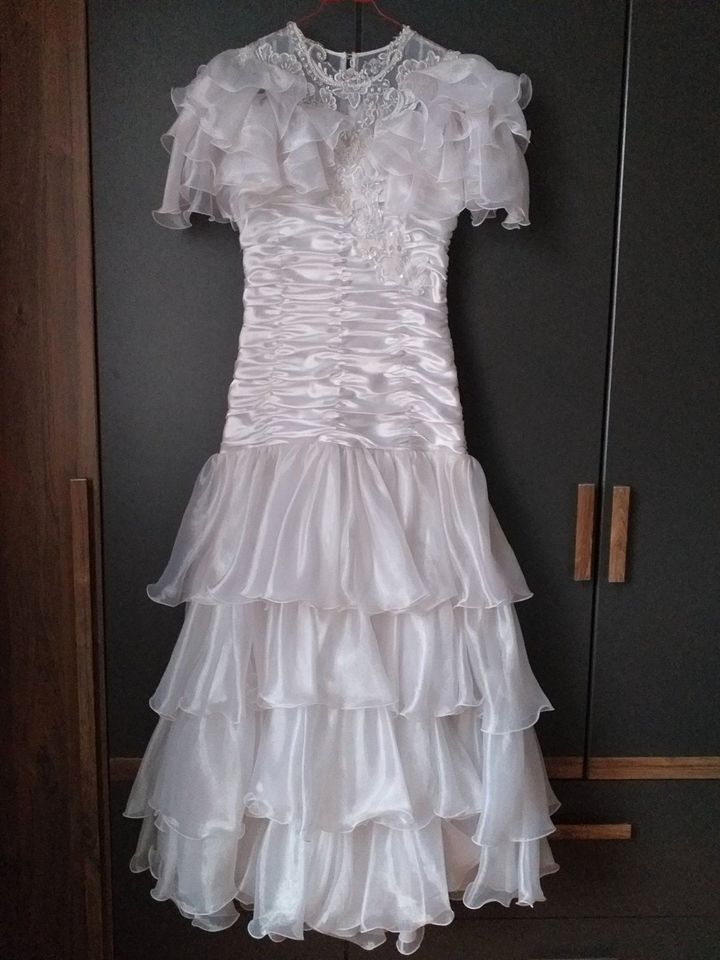 Brautkleid Gr. 36 / 38 von Kleemeier Hof , frisch gereinigt in Ausleben