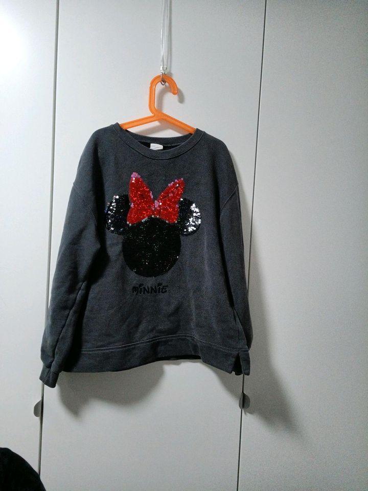 Pailletten Pullover Minnie Mouse Disney Zara Gr. 164 in Elchingen