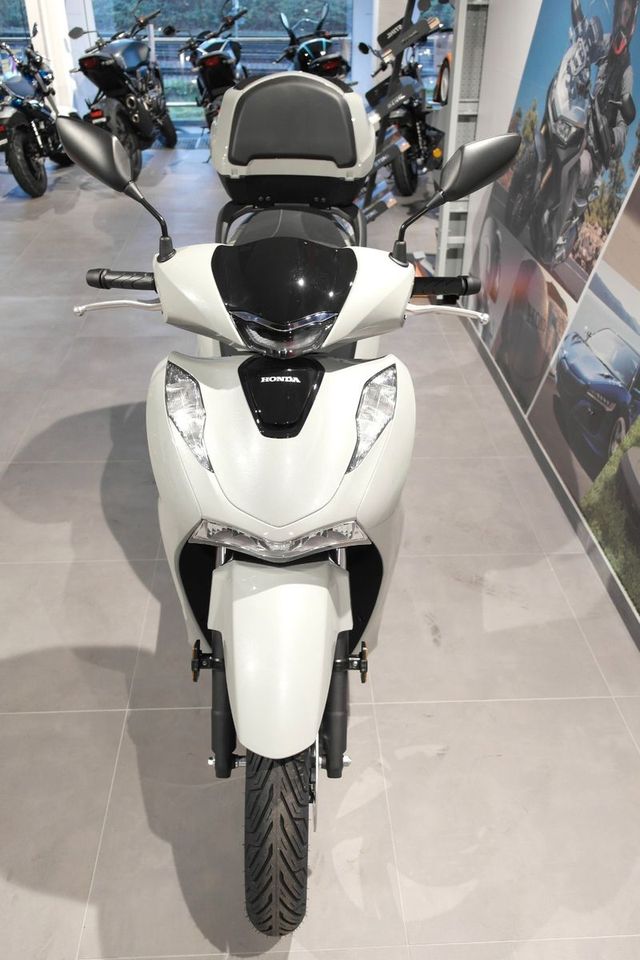 Honda SH125i, sofort verfügbar in Karlsruhe