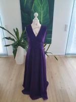 Festliches Kleid,*Unikat*, lila,  *wie neu* Hessen - Darmstadt Vorschau