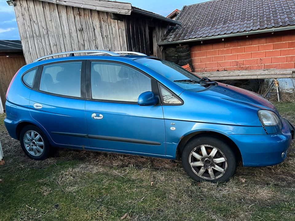 Chevrolet Rezzo in Simbach