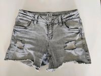 Jeans Shorts Hotpants grau Gr. 146 Düsseldorf - Gerresheim Vorschau