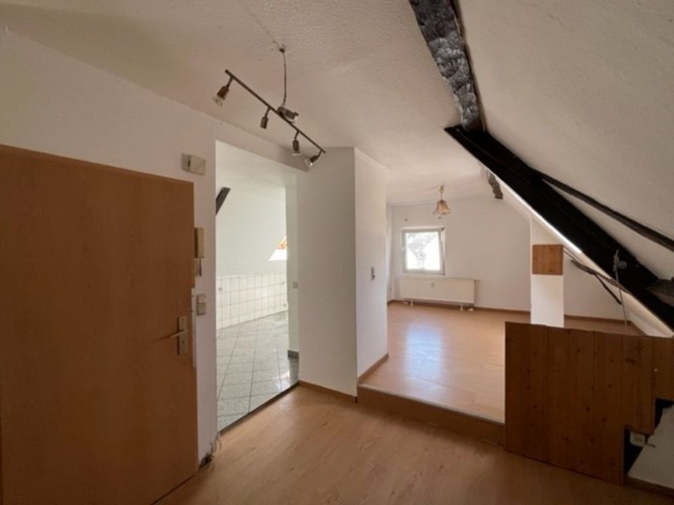 2-Zi Dachgeschosswohnung *Altbau* in Engelskirchen-Wiehlmünden ab sofort zu vermieten in Engelskirchen