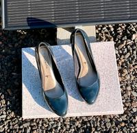 Pumps (neu) aus Lackleder von Tamaris Gr. 42 Hessen - Butzbach Vorschau