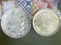 Keramik Frühstücksset Sprenkel Töpferware Teller & Becher grün Nordrhein-Westfalen - Neuss Vorschau
