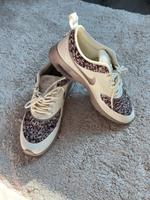 Nike Air Max Thea 38,5 Leo/beige Nordrhein-Westfalen - Tönisvorst Vorschau