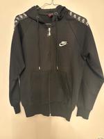 Nike Sweatjacke Neu Niedersachsen - Wunstorf Vorschau