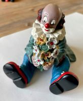 Gilde Clown, Blumenfreund sitzend, blaue Hose Nordrhein-Westfalen - Krefeld Vorschau