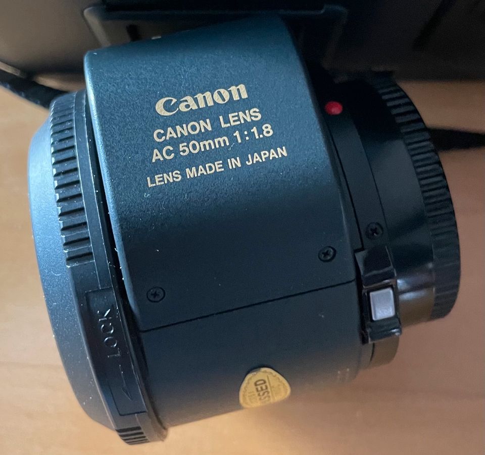 Canon T80 Spiegelreflex mit 3 Objektiven, Blitzlicht und Tasche in Berlin