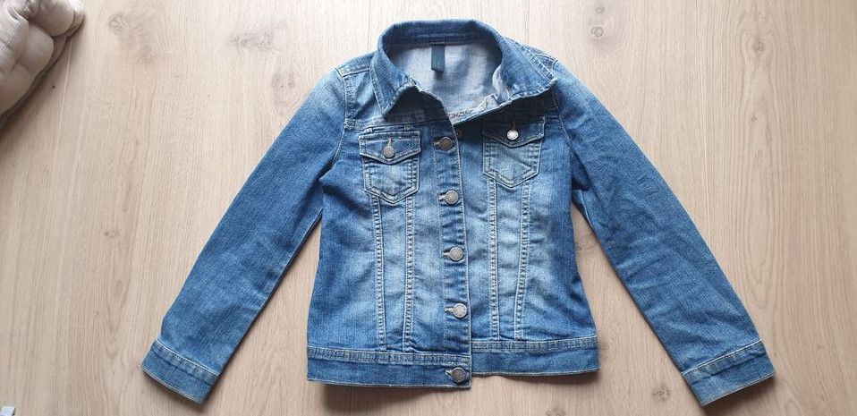 Jeansjacke, Benetton, Gr.120 cm (6-7 Jahre) in Gladbeck