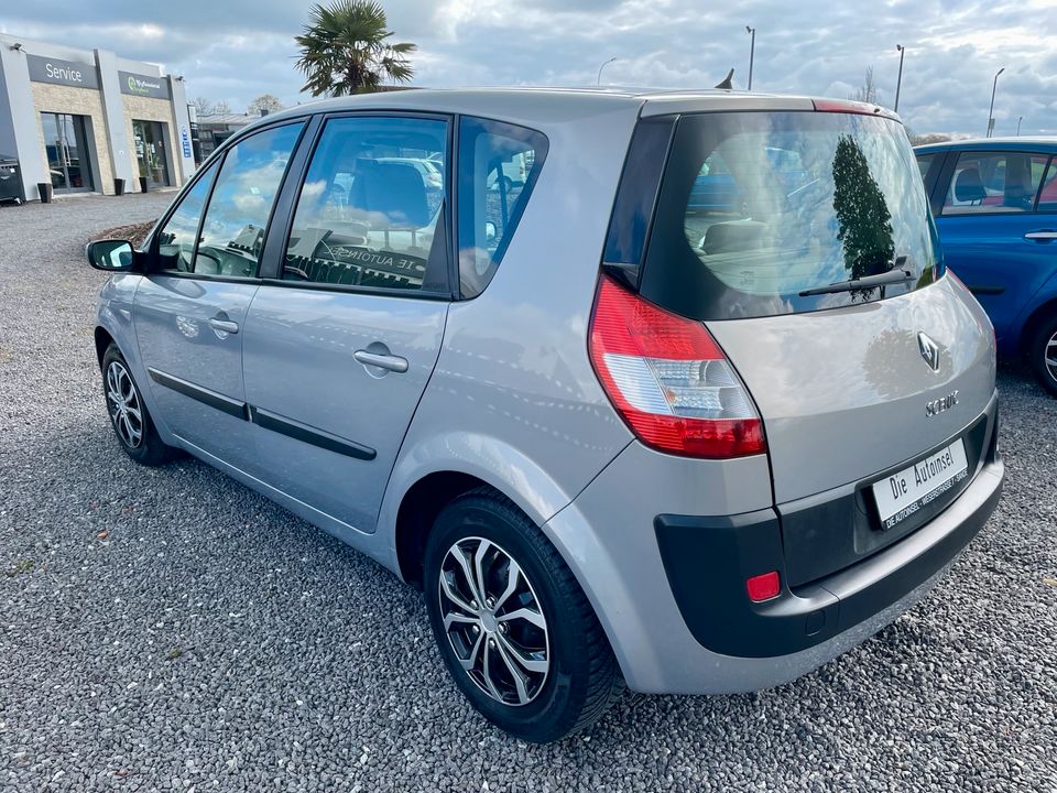 Renault Scenic 1.6 Automatik - Inspektion und Zahnriemen NEU in Sande