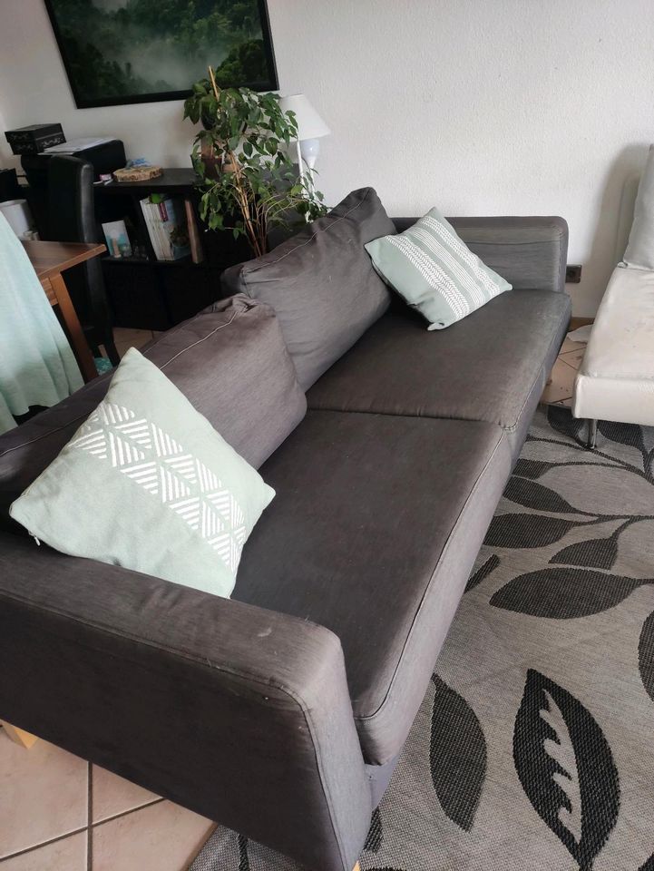 Ikea Couch, grau, 2-3 in Walldorf