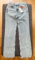 Neu mit Etikett! Mango Straight Leg Jeans mit Bügelfalte, Gr. 34 Aubing-Lochhausen-Langwied - Aubing Vorschau