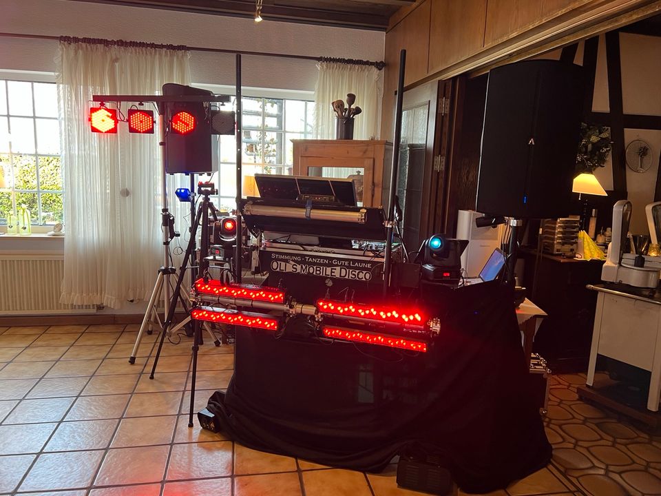 Mobile Disco / Hochzeit DJ / Mobiler DJ in Langenfeld