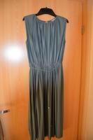 Kleid von H&M, Plisseekleid, Größe XS Nordrhein-Westfalen - Schieder-Schwalenberg Vorschau
