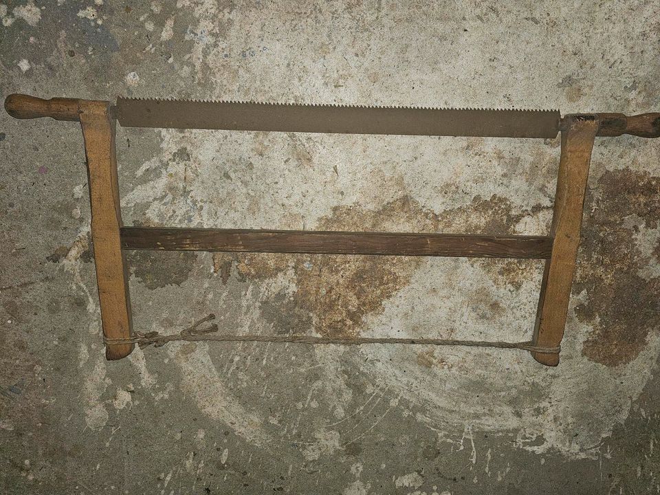 2x Historische Säge, Holzsäge, Zimmermannsäge, antikes Original, in Mühltroff