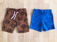 2 H&M Shorts, Tiger blau, Gr. 104/110 Eimsbüttel - Hamburg Lokstedt Vorschau