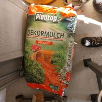 Plantop Dekormulch Ziegelrot 2x50 L nur Abholung Nordrhein-Westfalen - Ense Vorschau