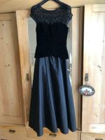 Neuwertiges, sowie exklusives Abendkleid /Gr.36/38 Bayern - Murnau am Staffelsee Vorschau