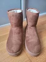 Winterschuhe mit Wildlederoptik & Fellfütter ähnlich zu UGG Boots Obergiesing-Fasangarten - Obergiesing Vorschau
