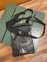 Calvin Klein Umhängetasche CK Tasche neuwertig Innenstadt - Köln Altstadt Vorschau