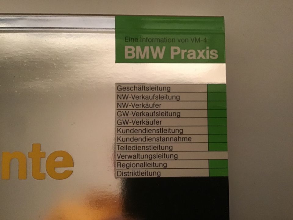 BMW 7er E32 interne Vertriebspräsentation / Prospekt in Bremen