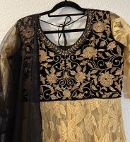 Indisches Kleid (Anarkali) in Gold/Schwarz Nordrhein-Westfalen - Leverkusen Vorschau