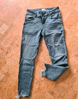 Only Damen Jeans Hose grau gr. 29/32 Bayern - Oberaurach Vorschau
