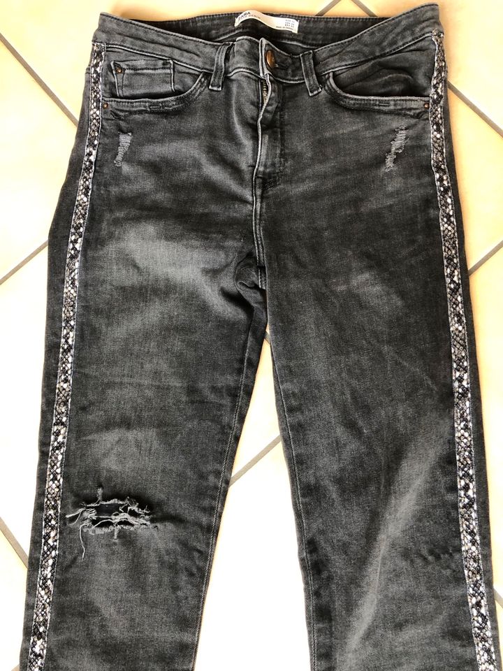 Zara Jeans M/38 schwarz in Hückelhoven