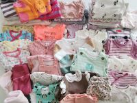 65 tlg Mädchen Baby Erstausstattung 50-56 Paket Kleidung Sets Berlin - Treptow Vorschau
