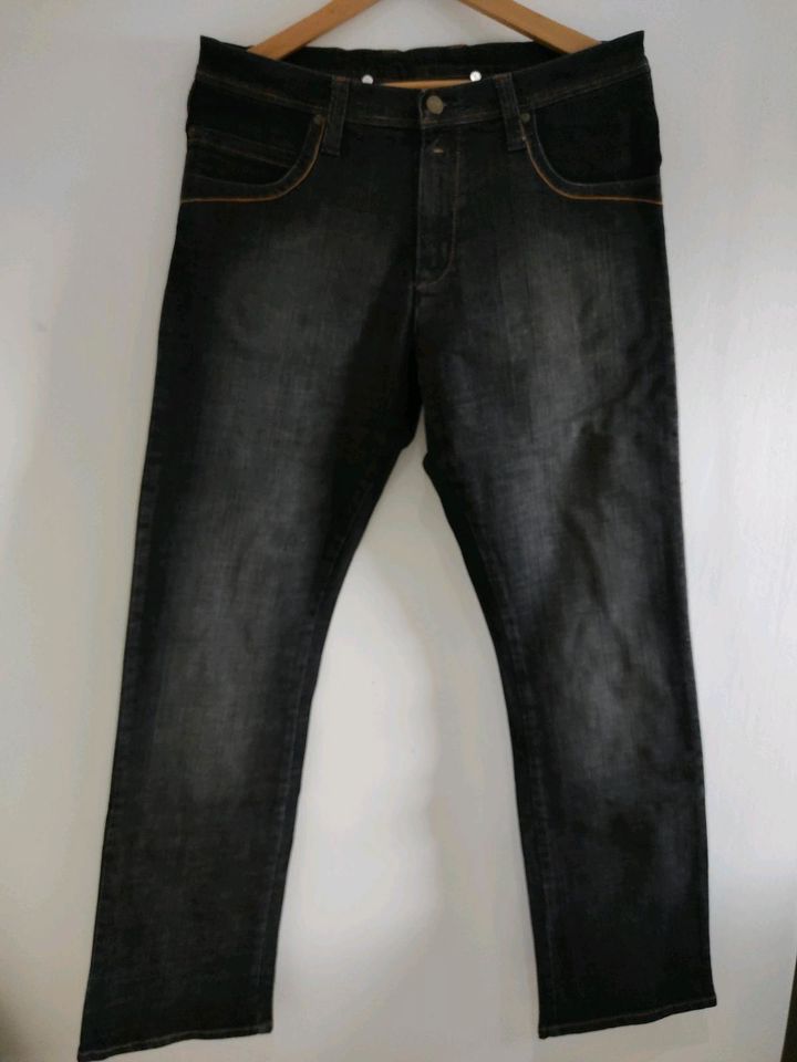 Wrangler Jeans Herren Gr. 32/34 NEU in Wenden