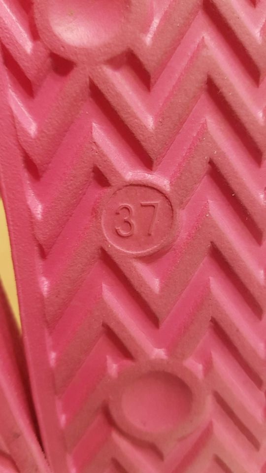 Gr. 37 Tom Tailor Badeschuhe Hausschuhe Sandalen pink in Schweitenkirchen