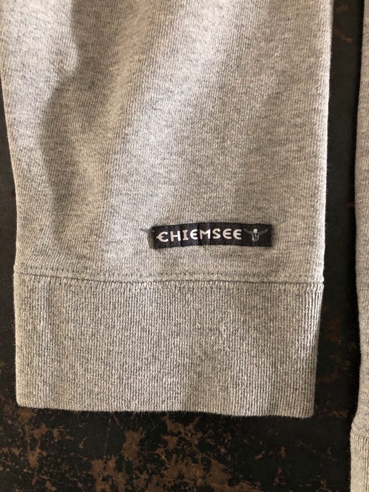 Chiemsee vintage Sweatshirt Gr. L (gestickt) in München
