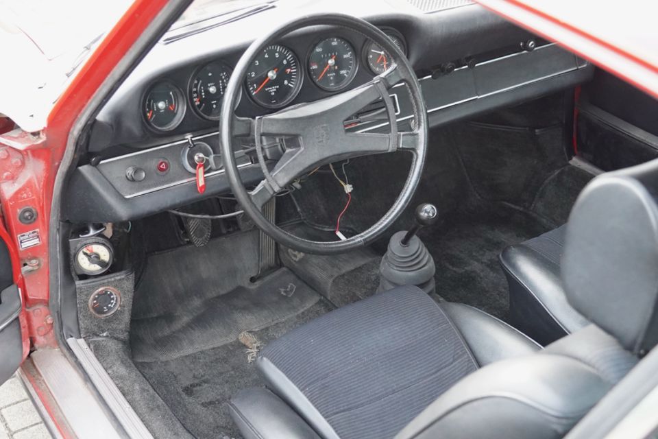 1973 Porsche 911 E 2.4 Coupé (F-Modell) Matching Numbers Restaur. in Lage