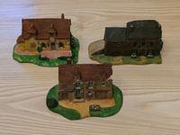 3 kleine Modellbau Eisenbahn Deko Diorama Häuser (Ton ? Alter ?) Nürnberg (Mittelfr) - Aussenstadt-Sued Vorschau