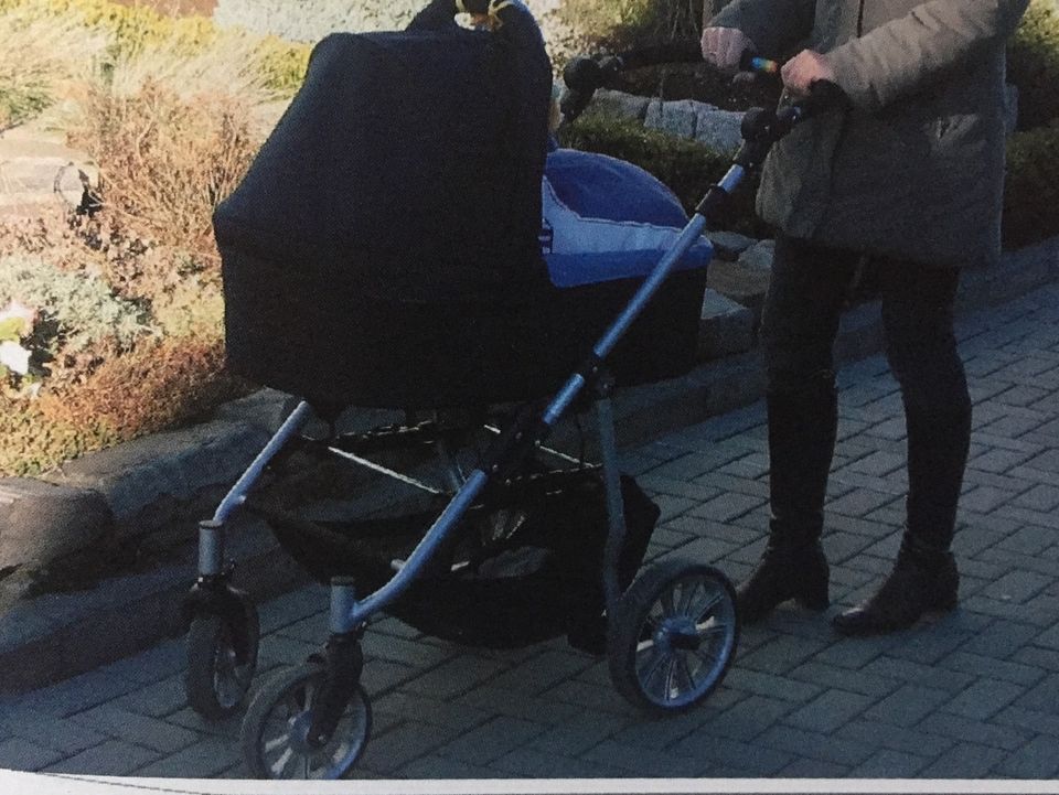 Teutonia Kinderwagen Set mit Zubehör in Dortmund