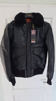 original TRIUMPH Lederjacke Bomberjacke Fliegerjacke Größe S Niedersachsen - Ilsede Vorschau